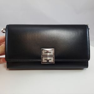 NWT$990 Givenchy Black 4G Logo Leather Wallet Crossbody Clutch Bag